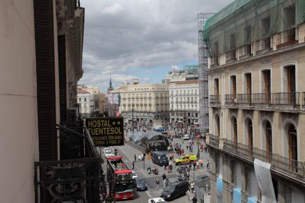 Hostal Fuentesol Madrid Exterior foto
