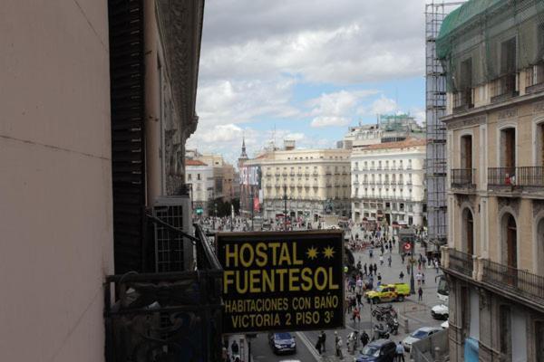 Hostal Fuentesol Madrid Exterior foto